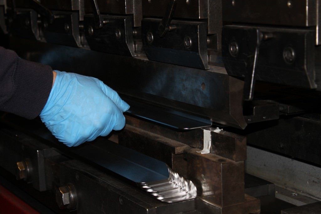 Press Brake operator folding metal parts